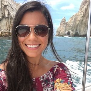 Meet your Posher, Bianca